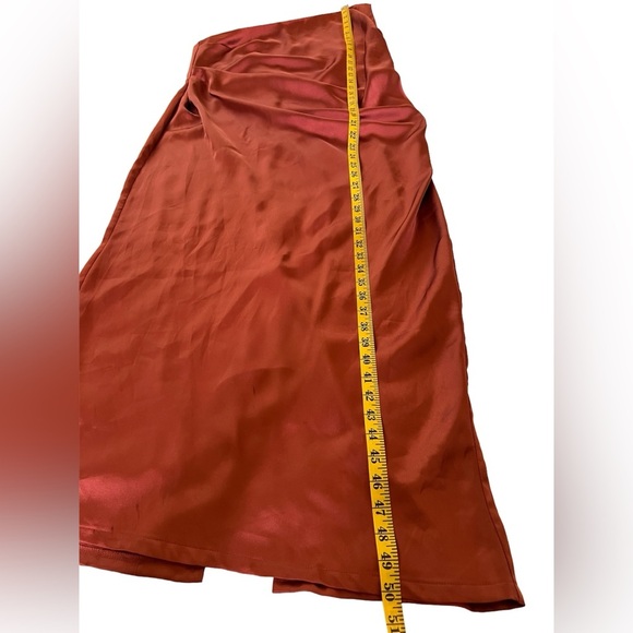 Princess Polly Satin Cinnamon One Shoulder Long Dress. Size 10 - Picture 9 of 9